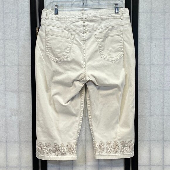 Gloria Vanderbilt High Rise Stretch Denim Capris Ivory Embroidered Perfect Fit - Picture 2 of 13